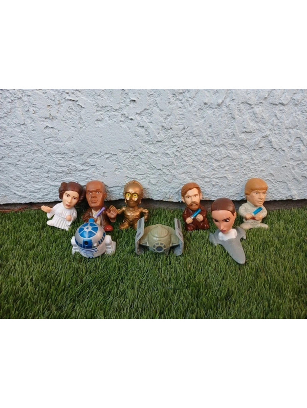 8 piece Star wars figures